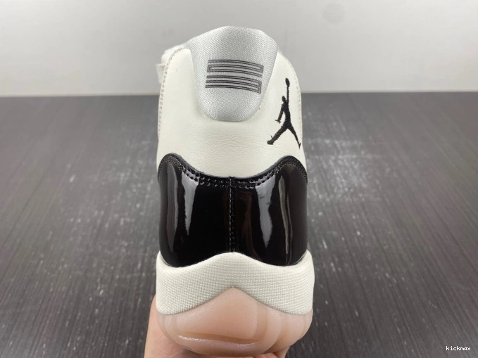 Cheap Neapolitan Air 11 Jordan WMNS AR0715-101 0711